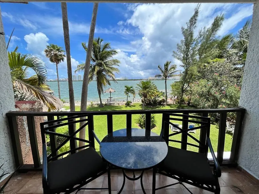 Relaxing View 2Br Apto 15Min Walking To The Beach Genc3 Cancun Mexico
